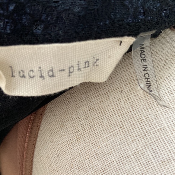 Black dress|sleeveless, fully lined. Full zip back. Raw neckline and bottom hem. - Picture 6 of 6